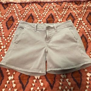 American Eagle midi midrise stretchy shorts